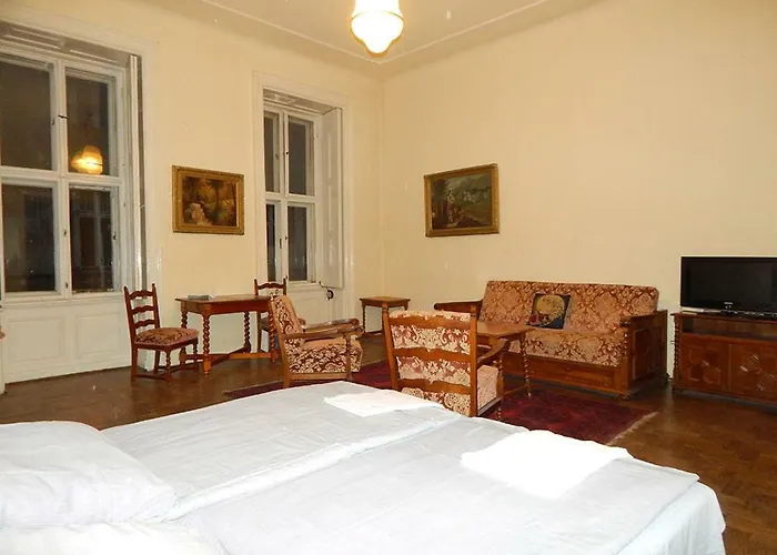 City Center Apartment